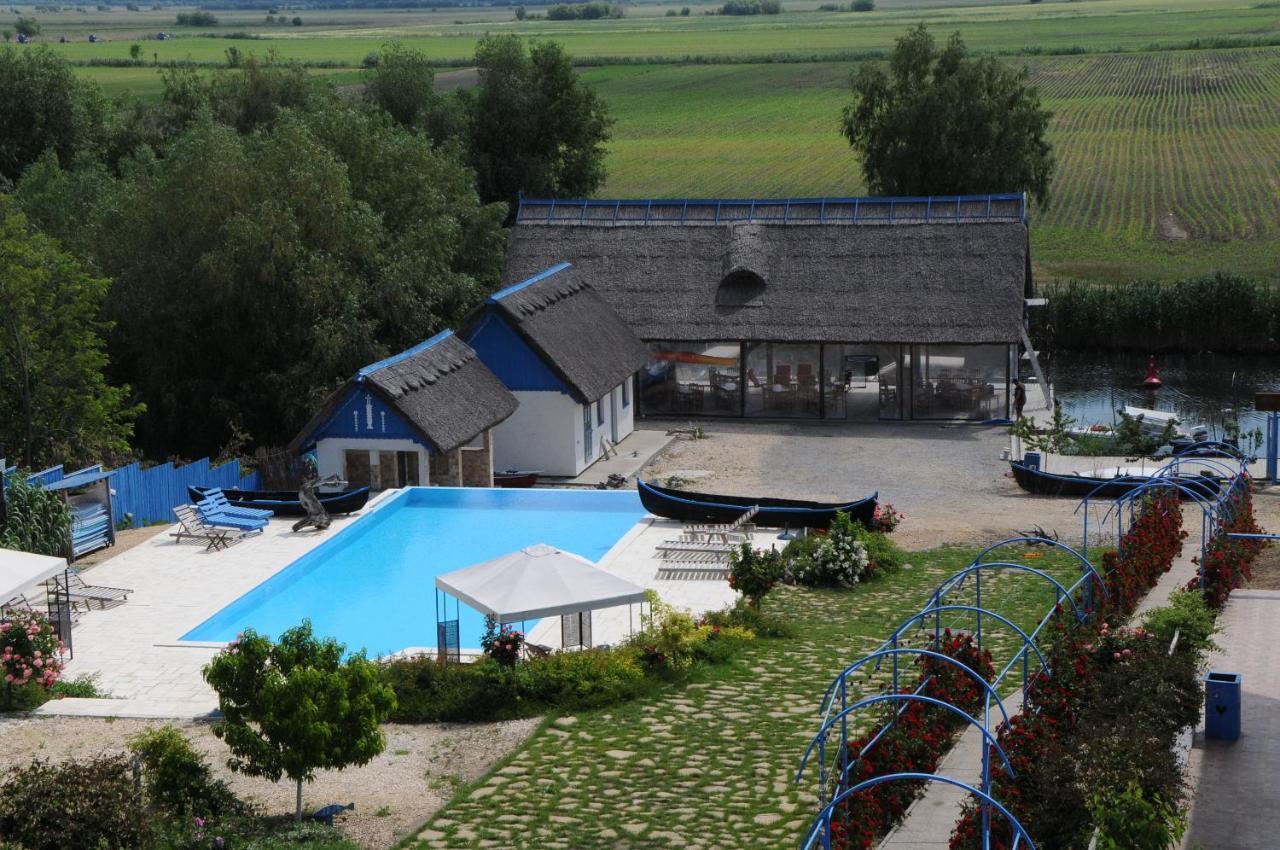 Nena Art Resort Dunavăţu de Jos Esterno foto