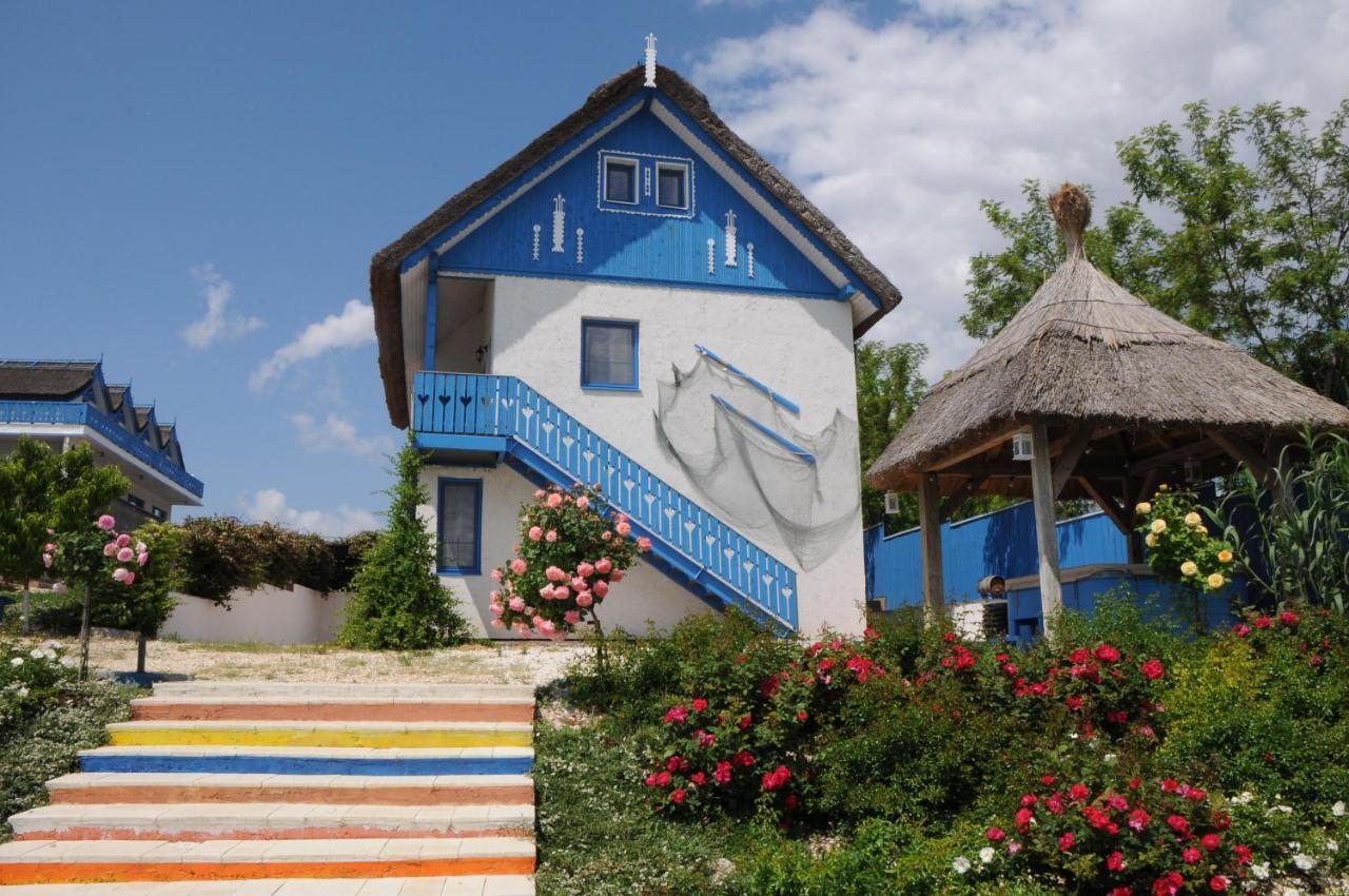 Nena Art Resort Dunavăţu de Jos Esterno foto