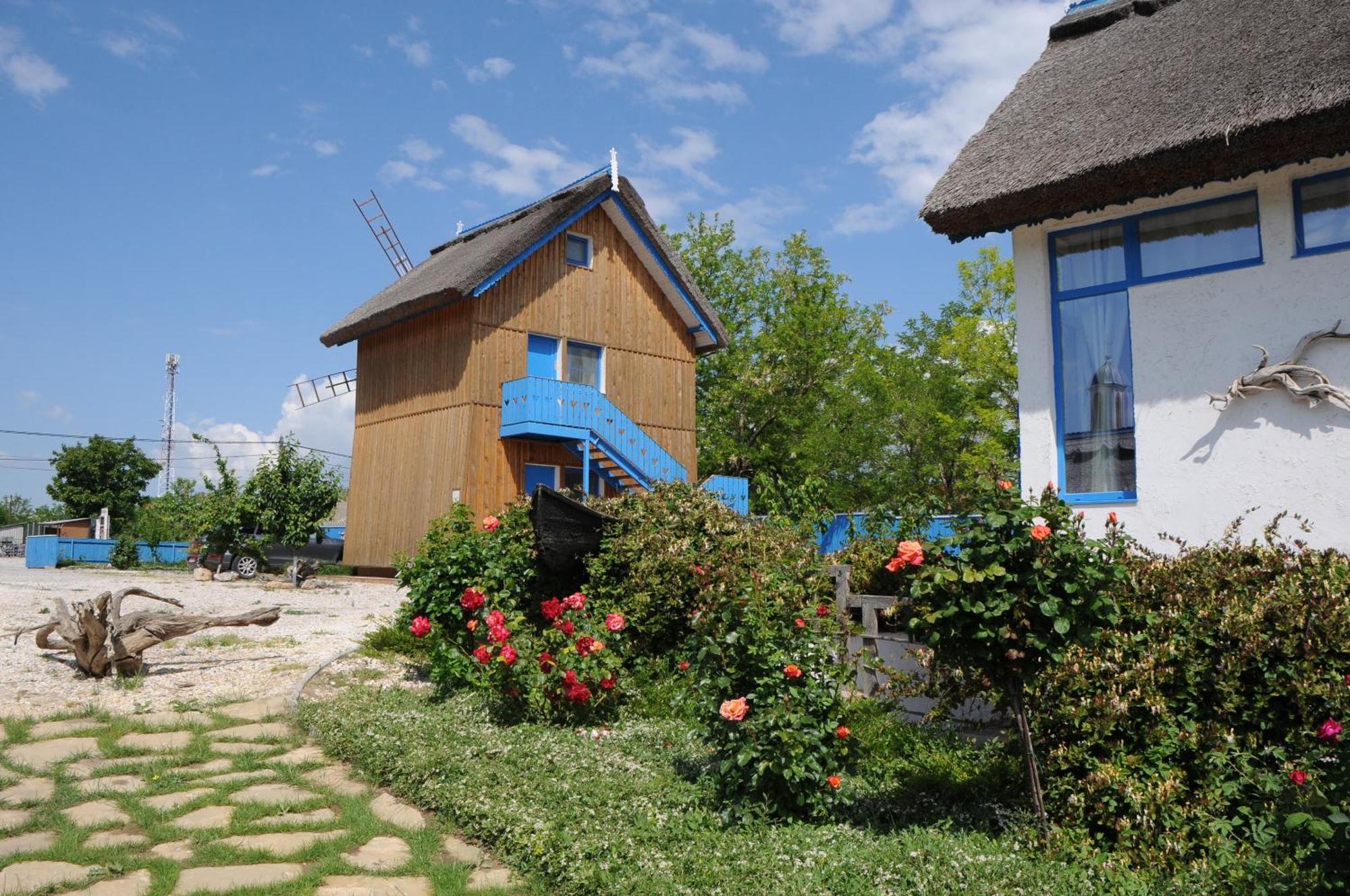 Nena Art Resort Dunavăţu de Jos Esterno foto