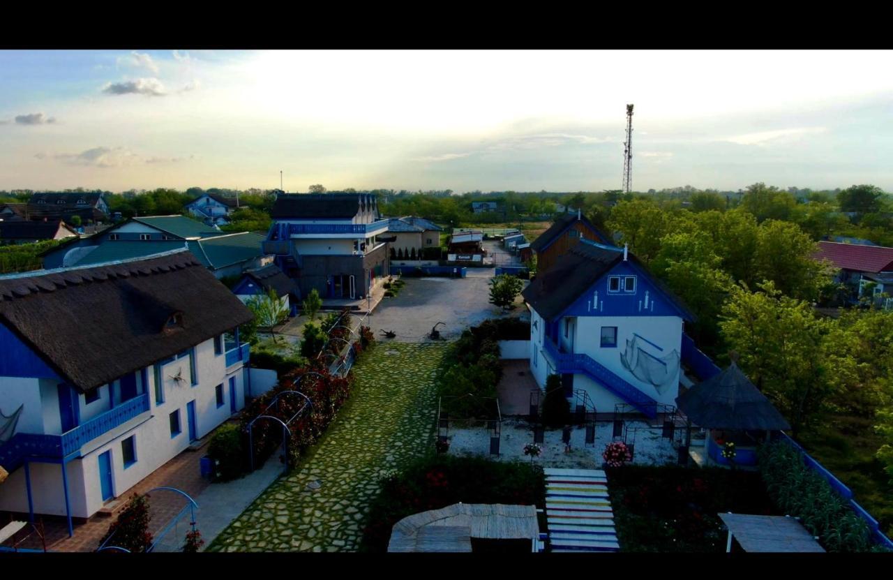 Nena Art Resort Dunavăţu de Jos Esterno foto